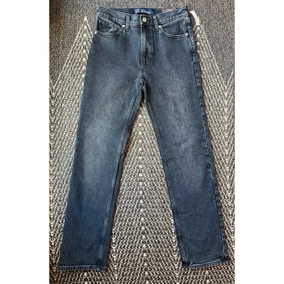 GAP Denim - NWT GAP women’s High Rise Straight jeans in size 27/4 faded black wash